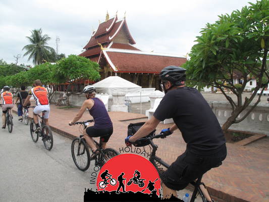 Luang Prabang Free And Easy Biking Tour – 6 Days