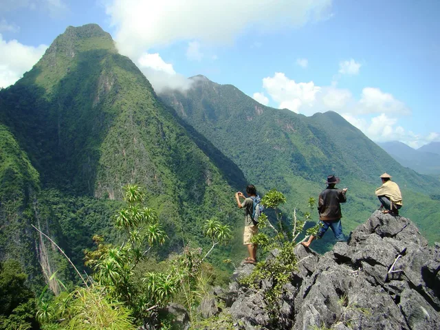 Trekking and Tribes in Northern Laos - 7 Days