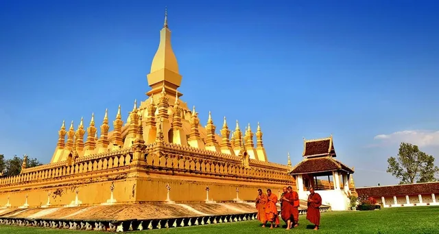 Laos Sightseeing Holiday - 6 Days 4