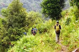 Vang Vieng hike to limestone mountains and hidden valley full day 1