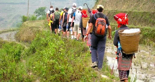 Vang Vieng hike to limestone mountains and hidden valley full day 4